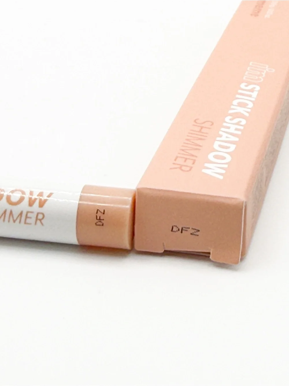 I’m Meme I’m Stick Shadow Shimmer 002 Peach Coronet K-Beauty NEW